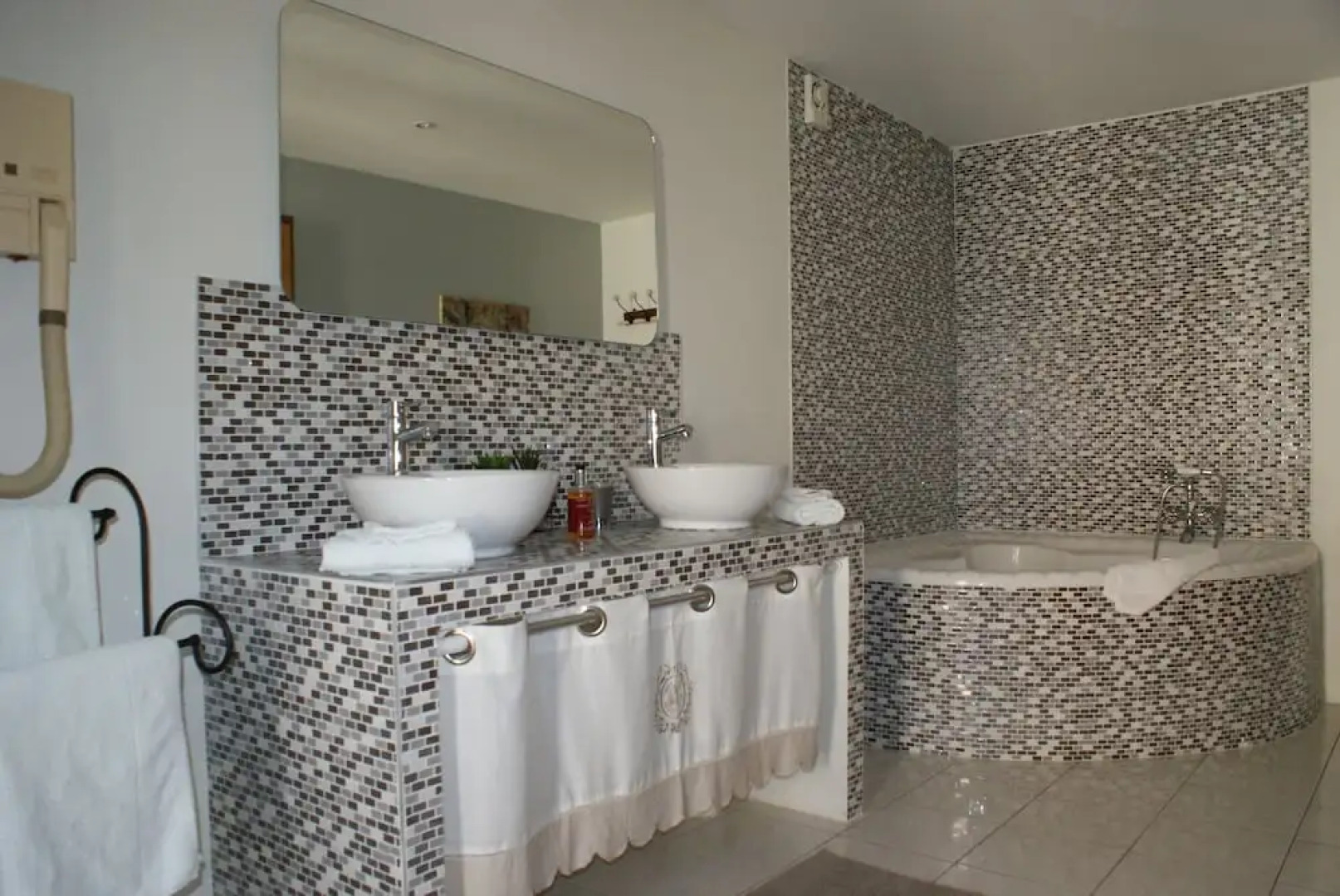 Les Chambres dOvaline