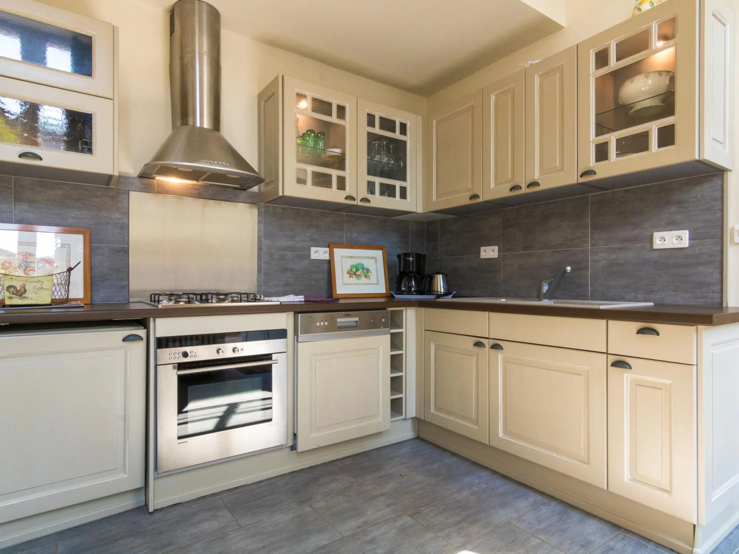 Holliday Home in a Beautiful Chateau With Pool and Restaurant