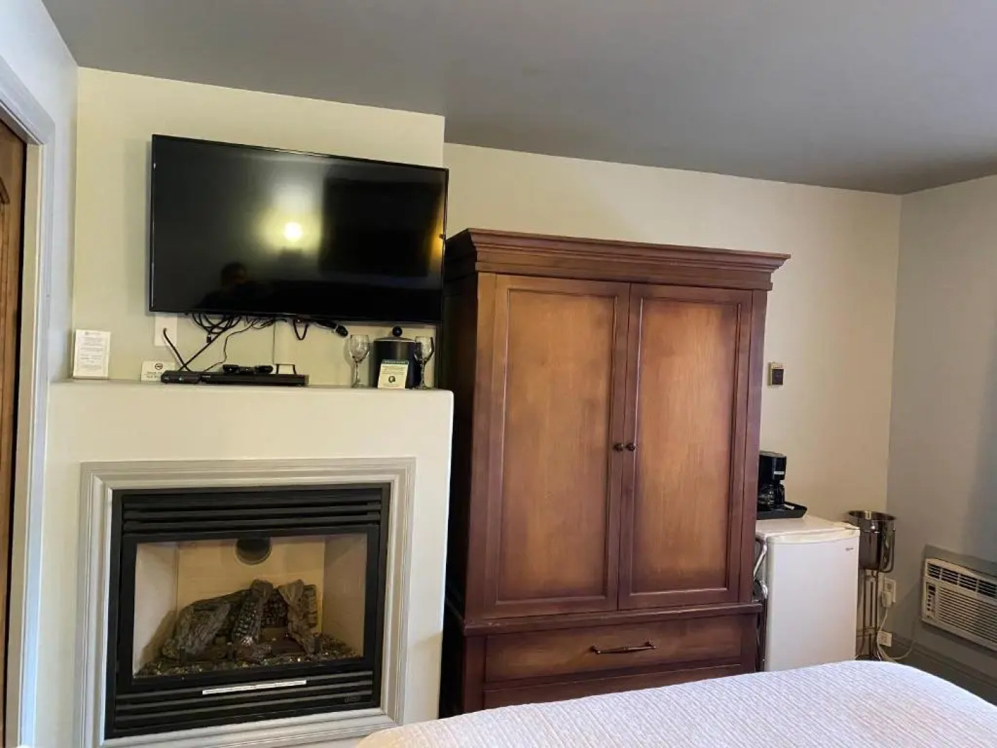 Secrets Inn Lake Tahoe