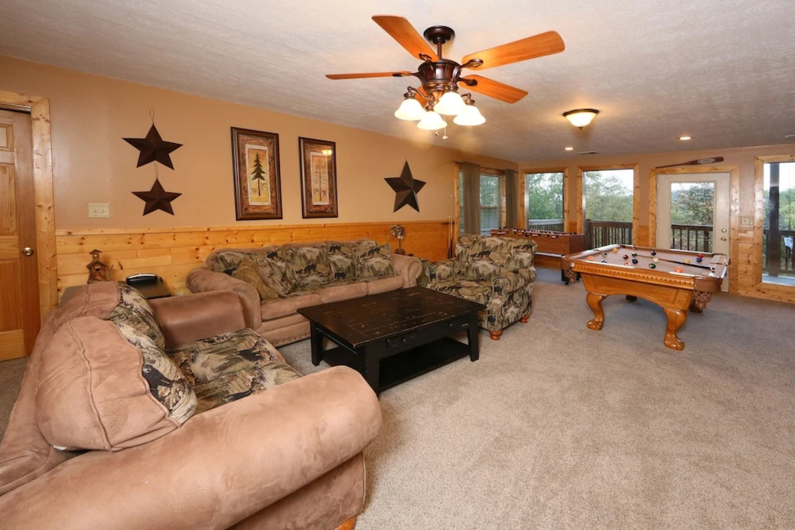 Mountain Shadow Lodge - Six Bedroom Cabin
