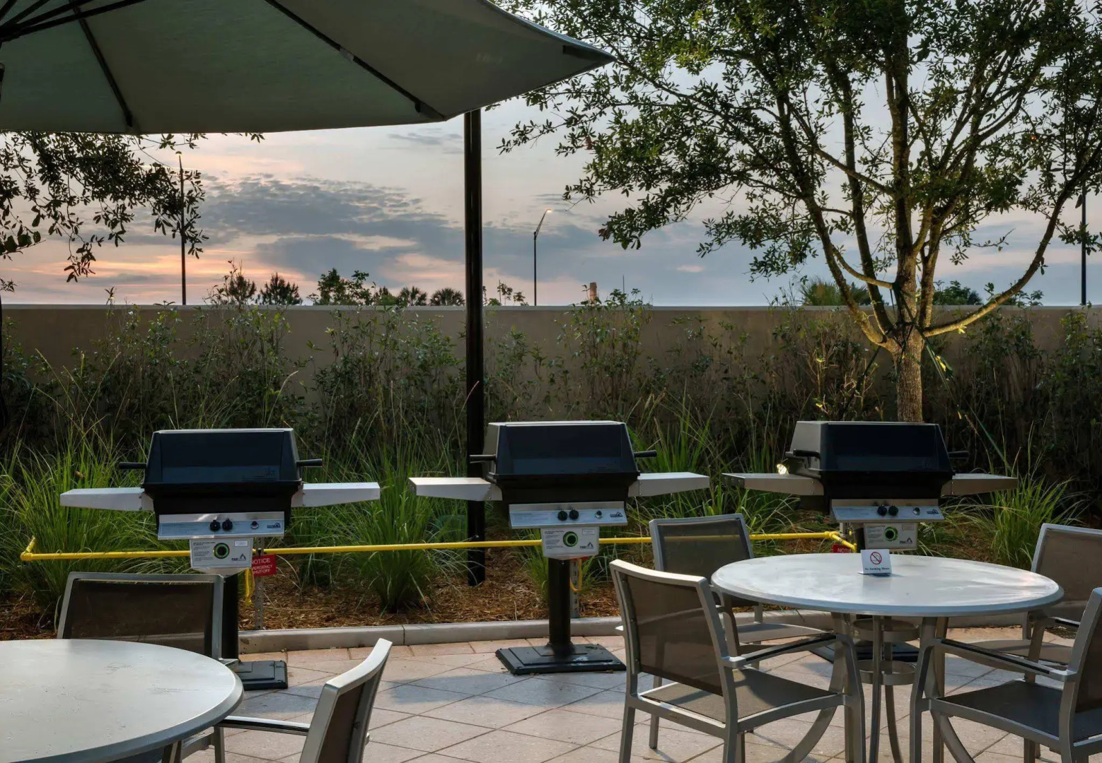 TownePlace Suites Orlando at FLAMINGO CROSSINGS® Town Center/Western Entrance