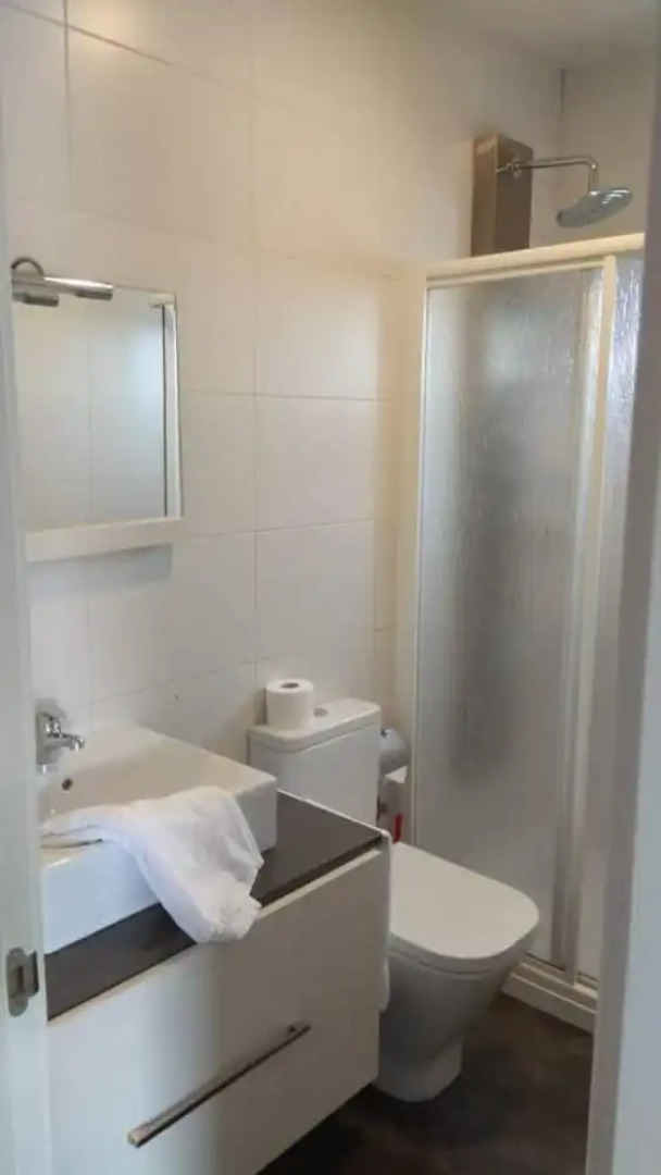 Apartamentos en Leis