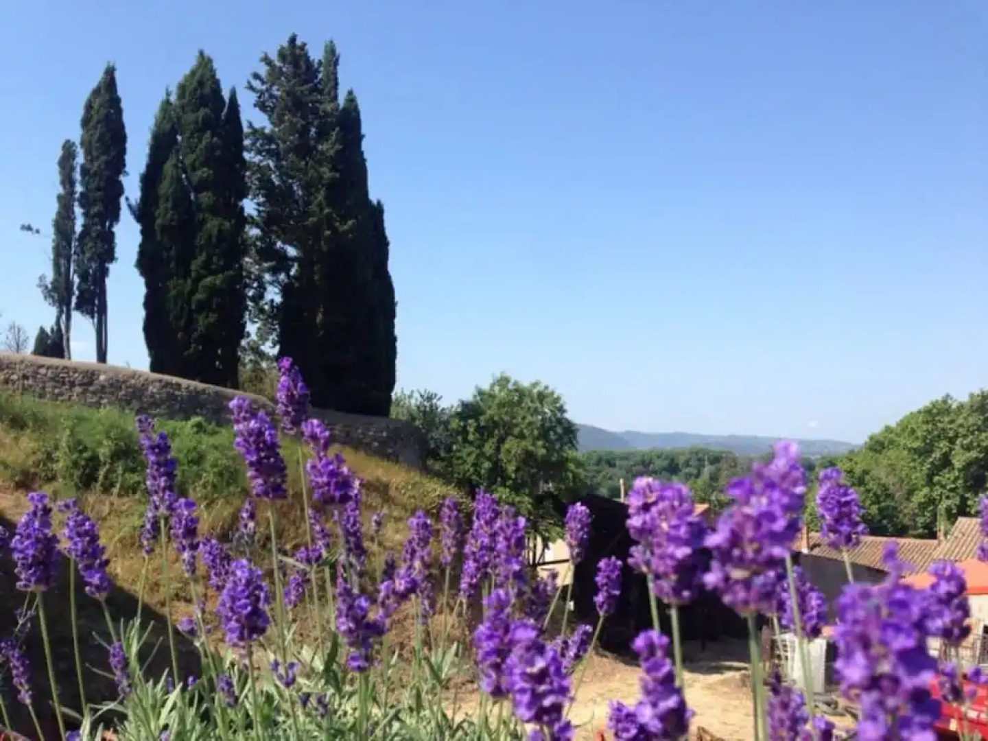 Spacious Villa With Private Swimming Pool in Marseillette