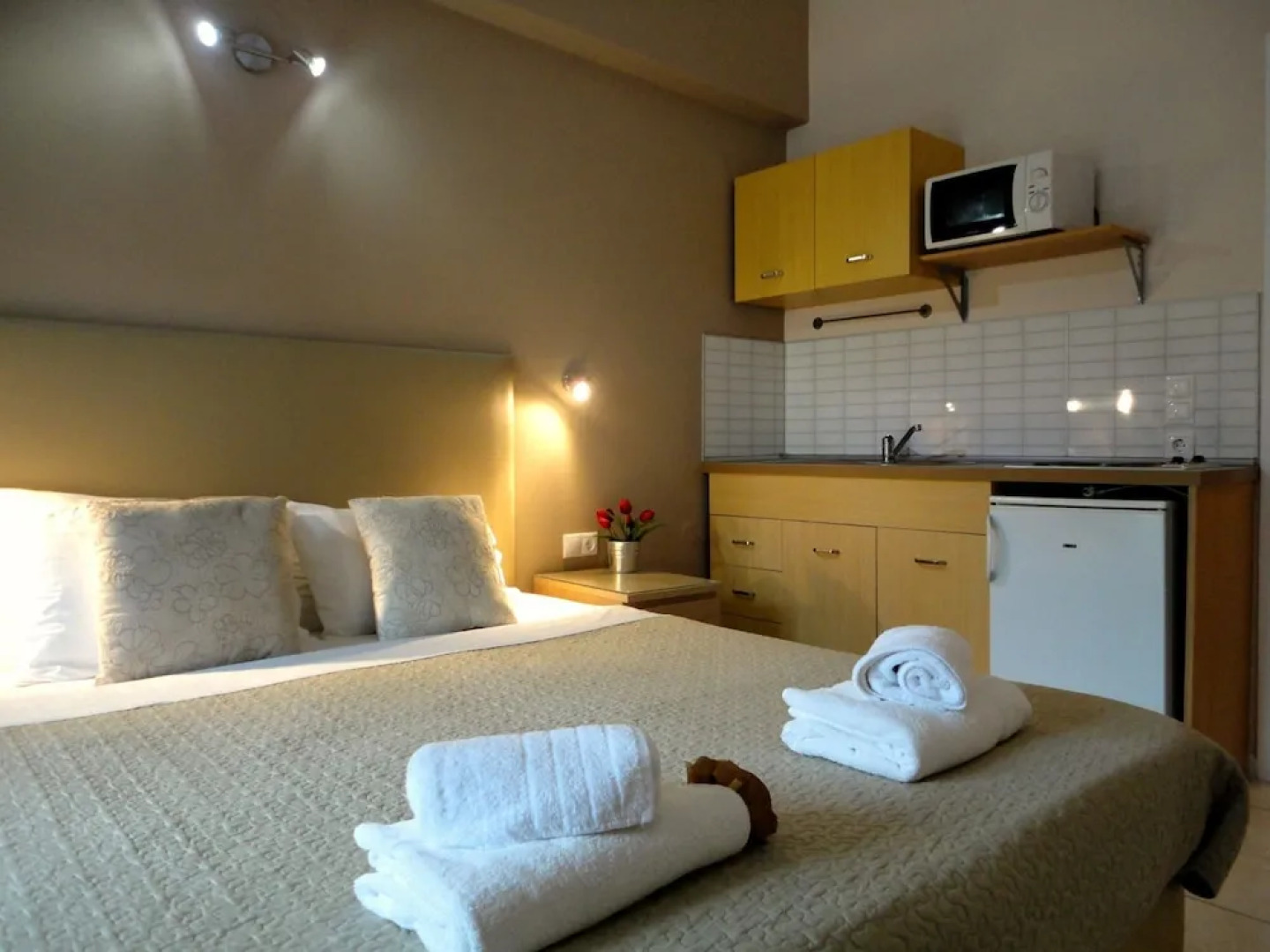 Galini beach studios