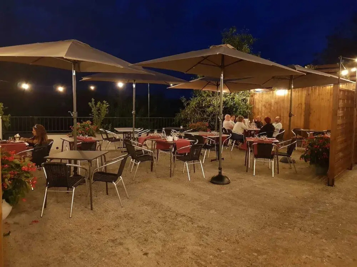 Auberge D'ici & D'ailleurs