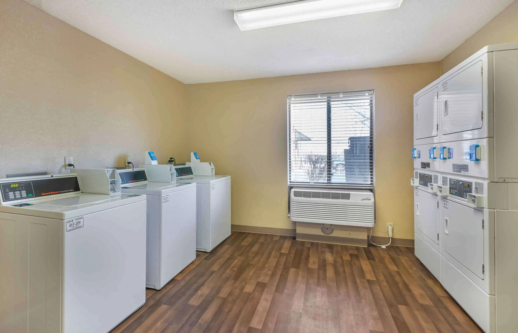 Extended Stay America Select Suites - Des Moines - West Des Moines