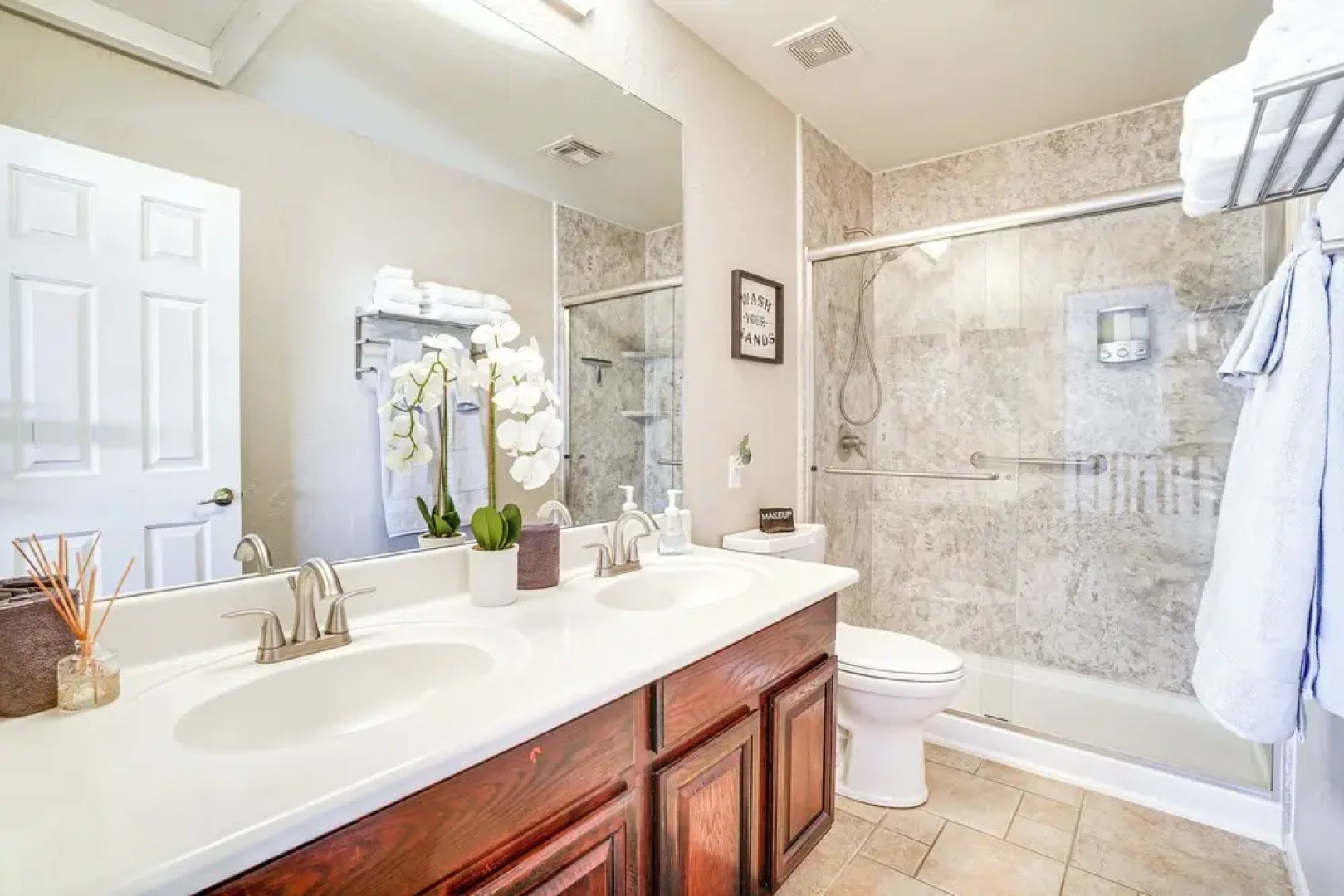 1/2 Mi to Lake: Home w/ Hot Tub & Pool in Goodyear