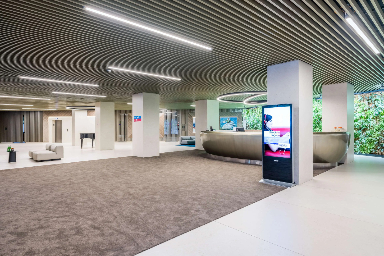 Park Inn by Radisson Danube Bratislava