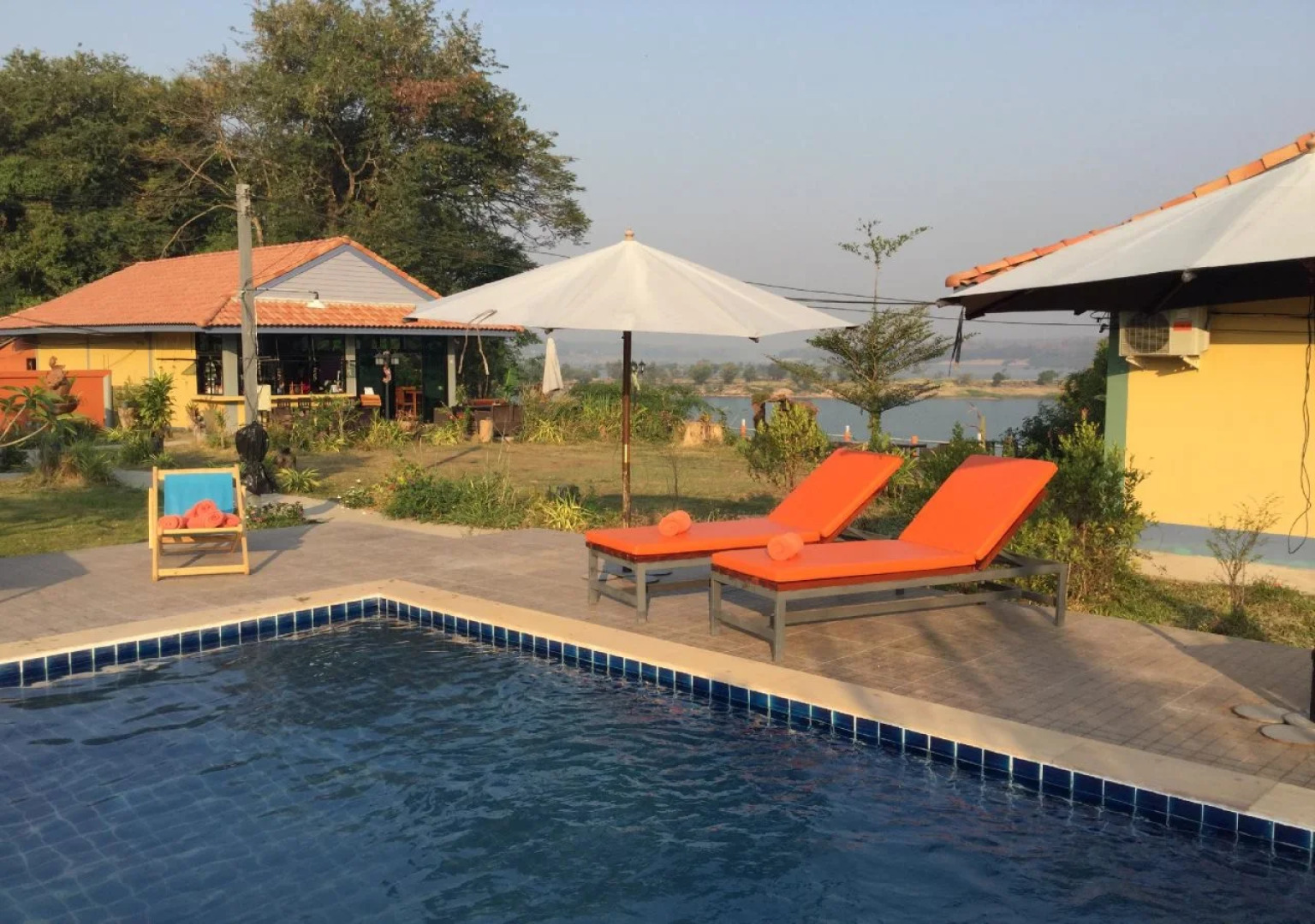 Khong Chiam Orchid Riverside Resort