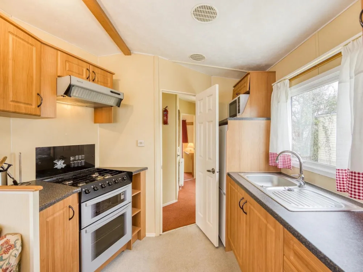 Alluring Home in Hastings Near Sea