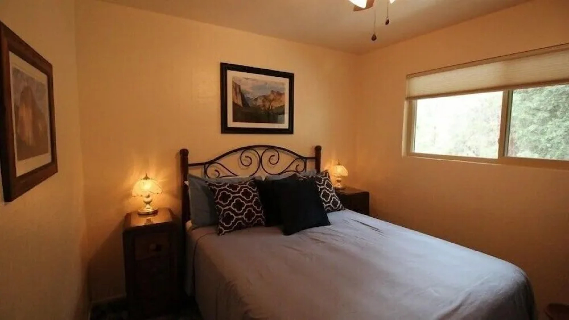 Yosemite Scenic Wonders  Cedar Mountain