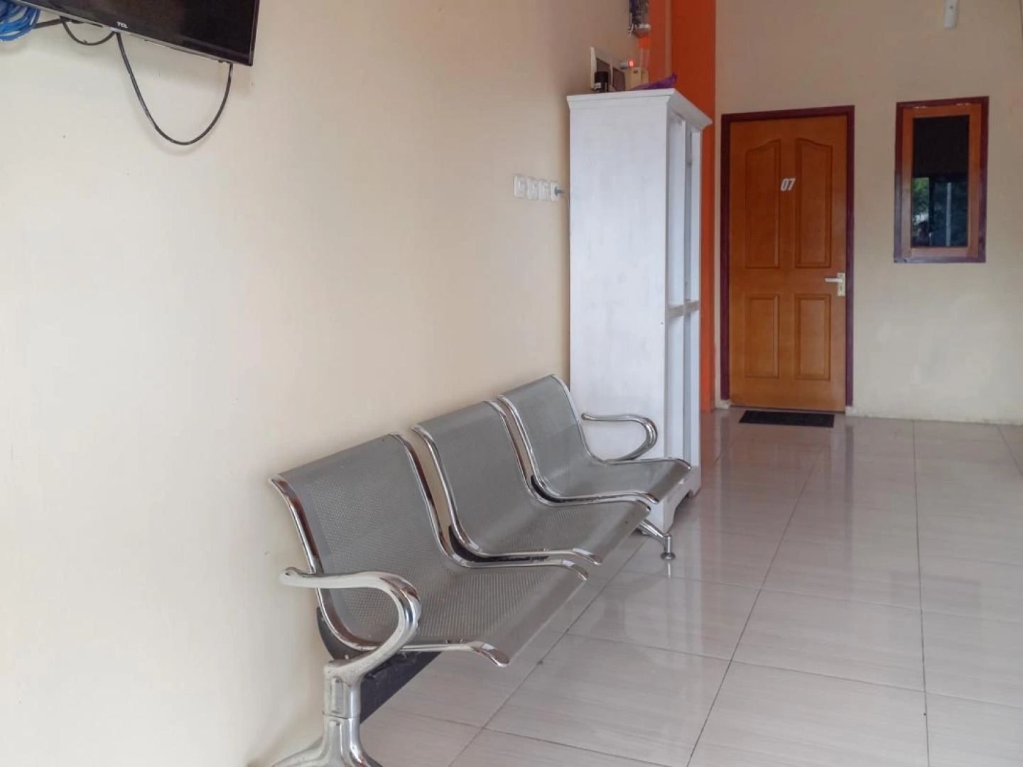 Jessy Homestay Lolak