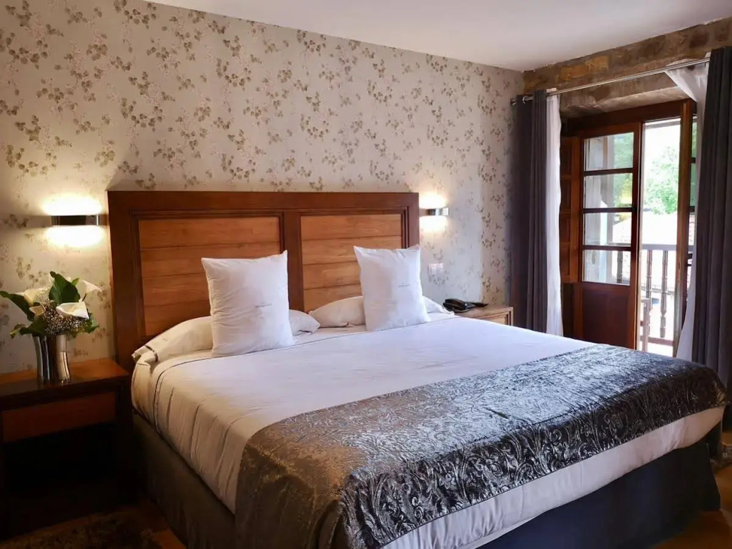 Akla Hotel Suites Valles Pasiegos