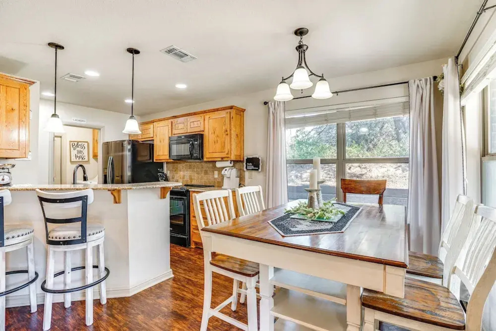 Charming Home w/ Chiminea in Weatherford!