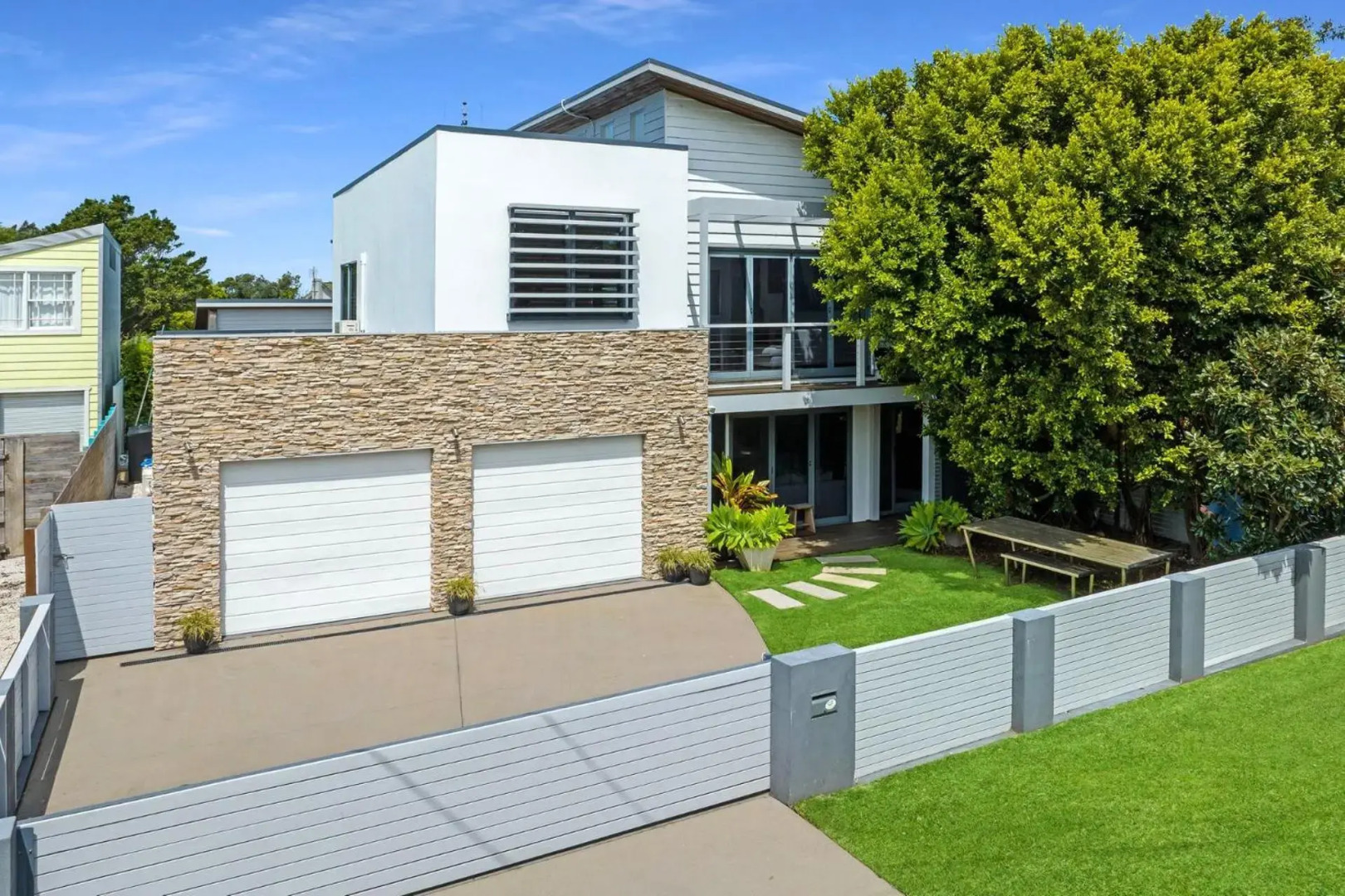 ARALUEN HOUSE Werri Beach 4pm Check Out Sundays