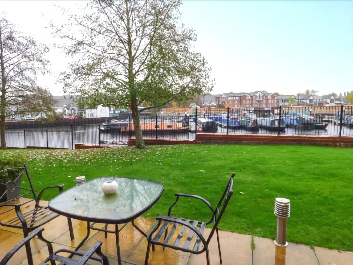 The Waterfront, Marine Approach