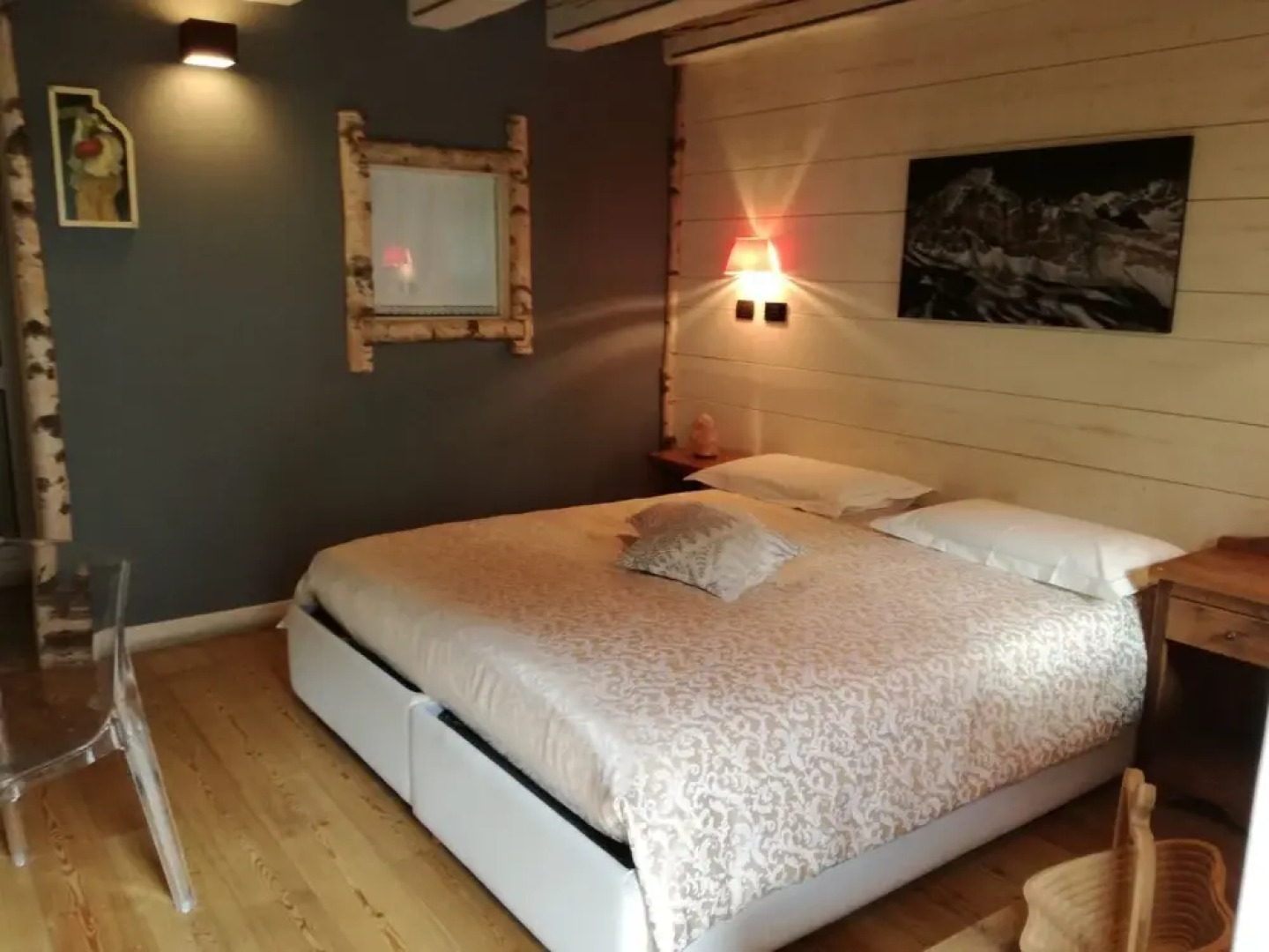 Les Plaisirs d'Antan