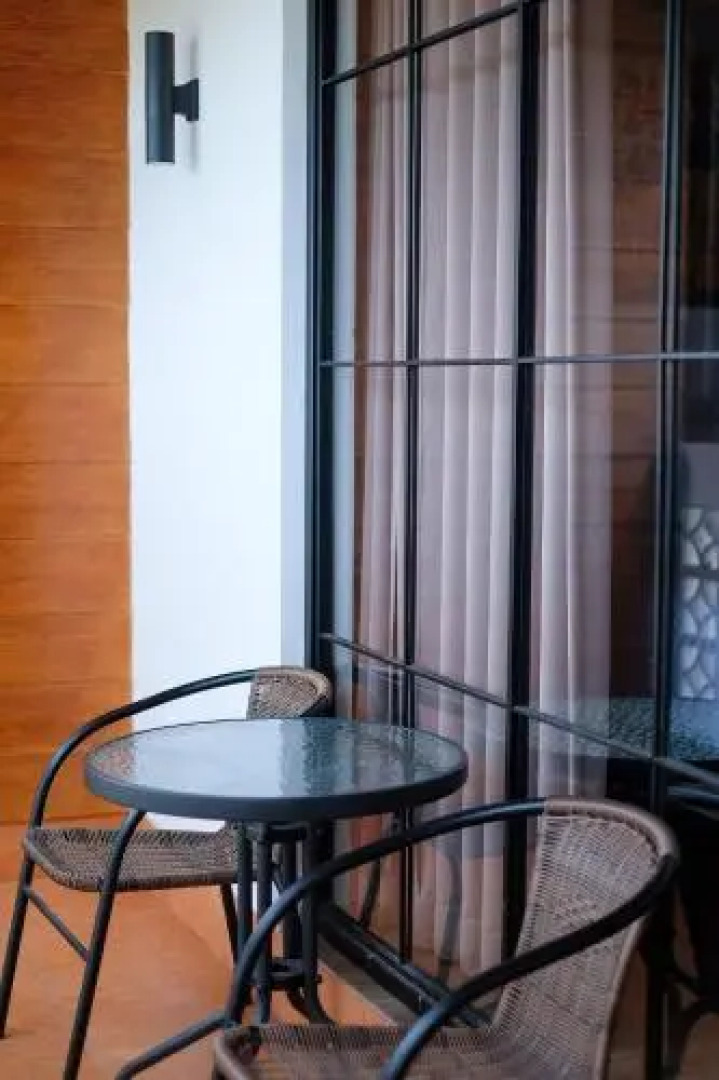 Dip & Doze Boutique Hostel