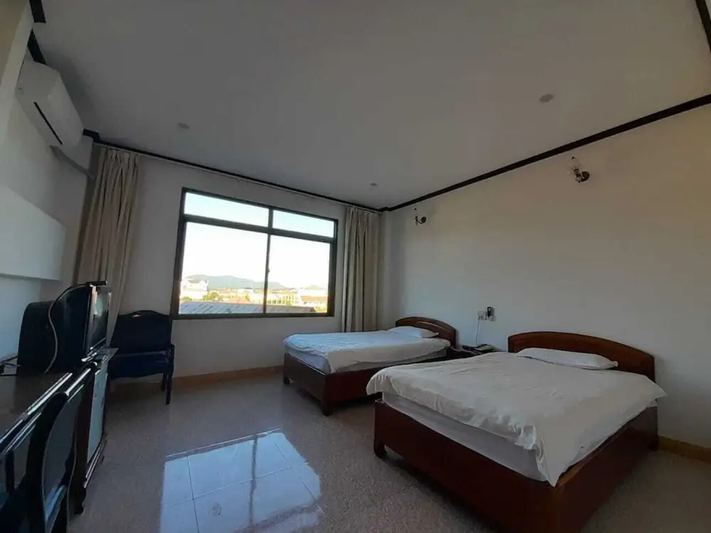 Mittaphap Hotel Oudomxay