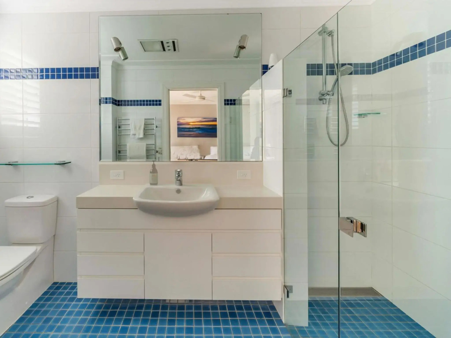 Horizons at Hyams Beach 4pm Check Out Sundays