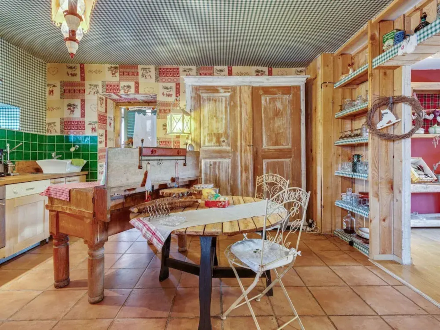 Holiday Home in Auvergne With Roofed Garden and Terrace