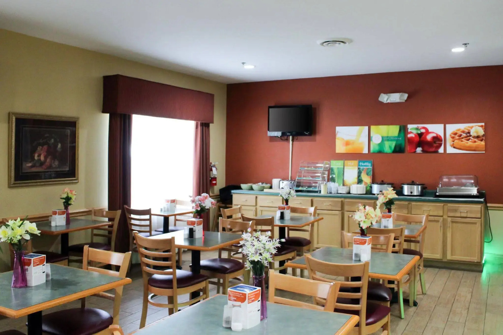 Quality Inn & Suites Cincinnati Sharonville