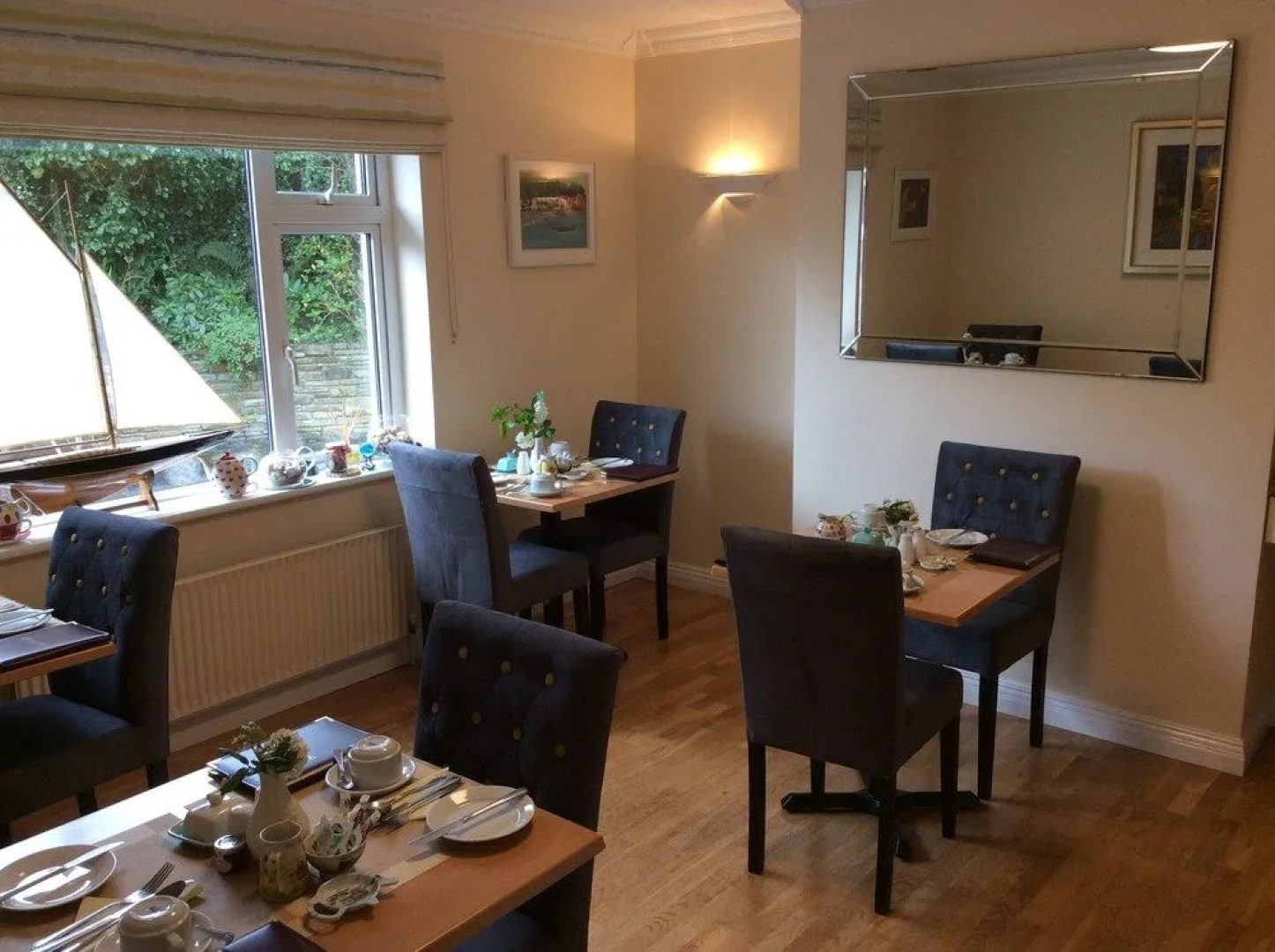 Edencrest Bed  Breakfast