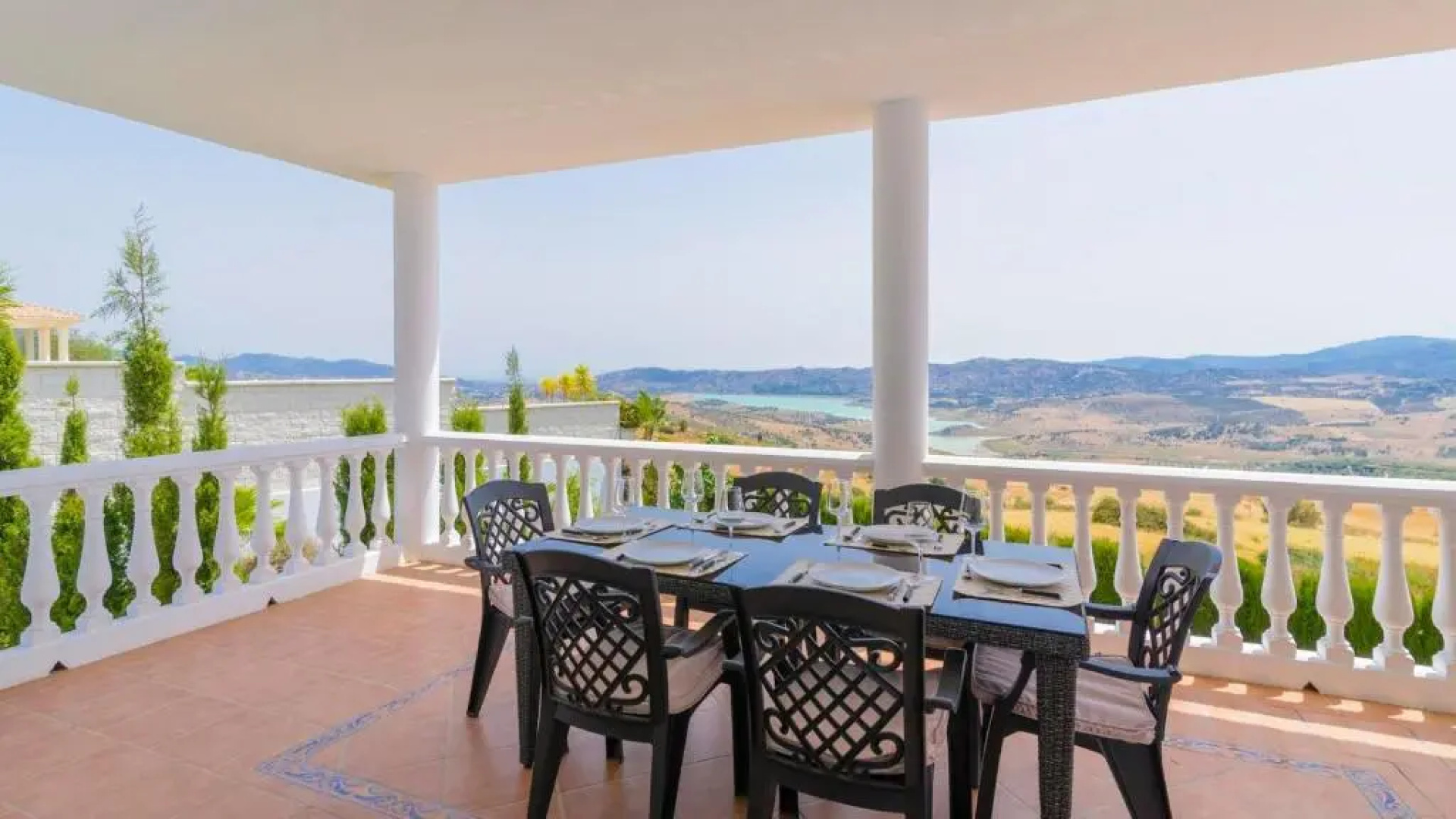 Villa Maria de Periana by Ruralidays