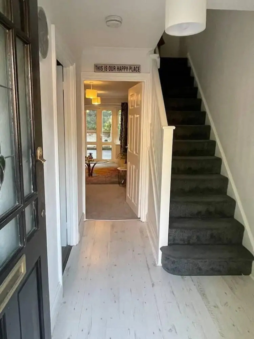 Lovely 2-bed House in Rochester