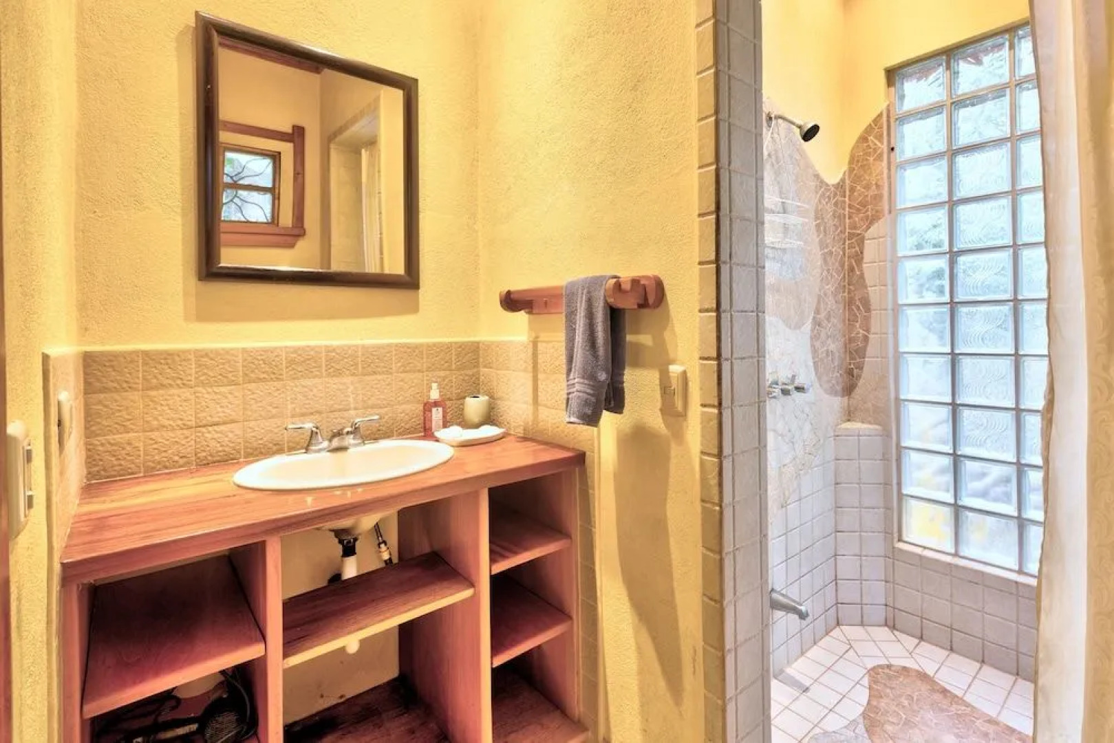 El Nido Jungle Lodge