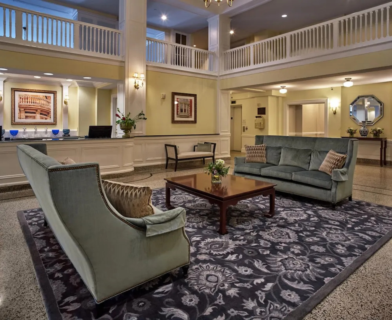 Stonewall Jackson Hotel Cc