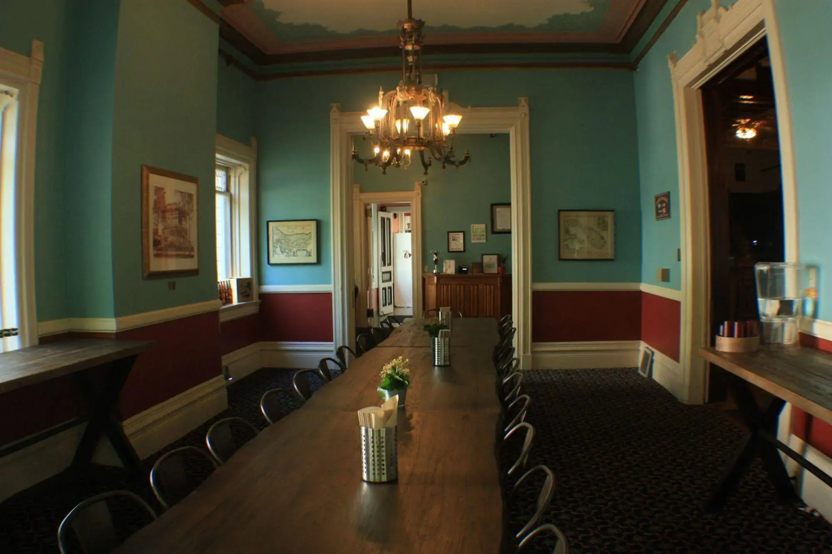 HI Sacramento Hostel