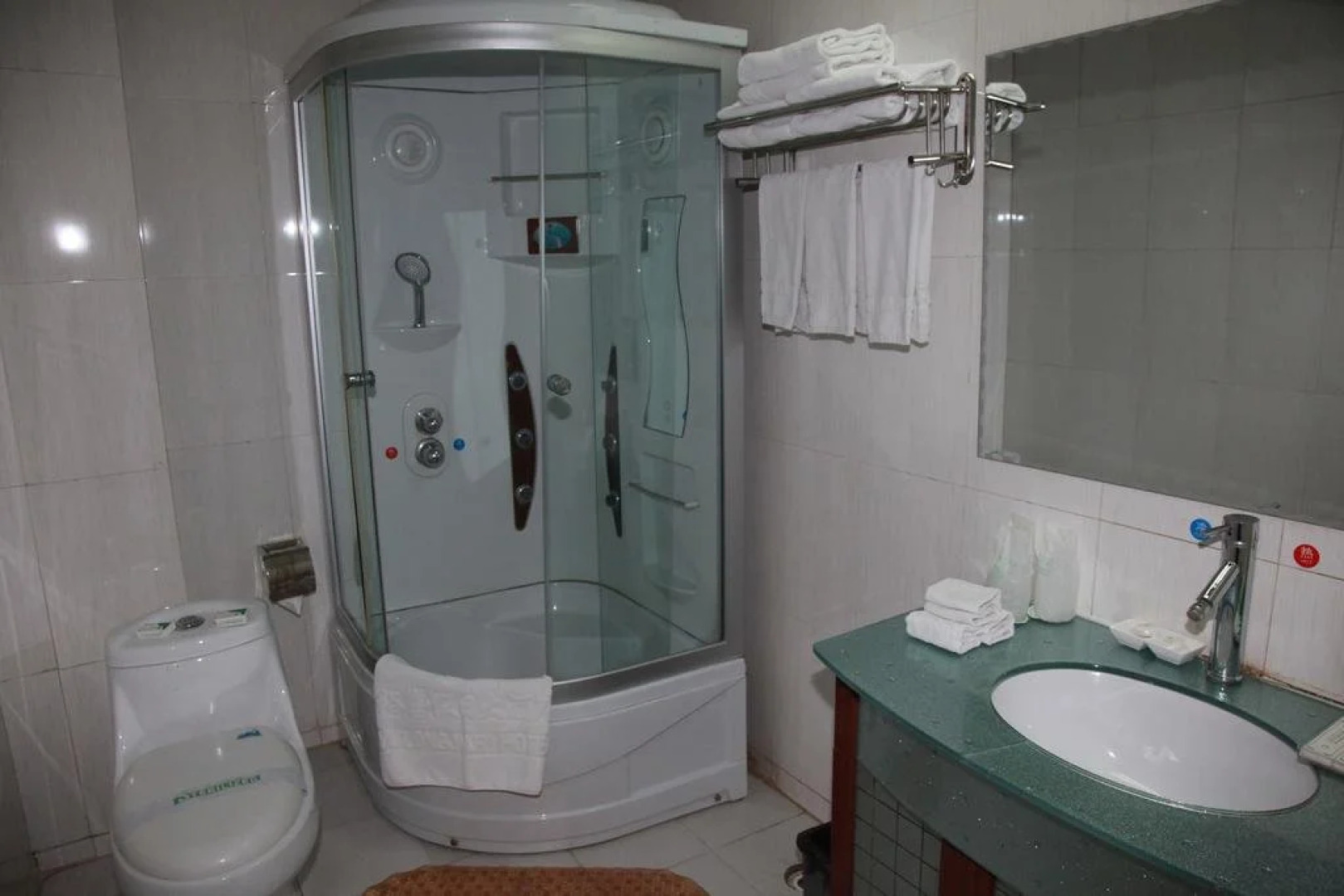 Tibet Shannan Yulong Holiday Hotel