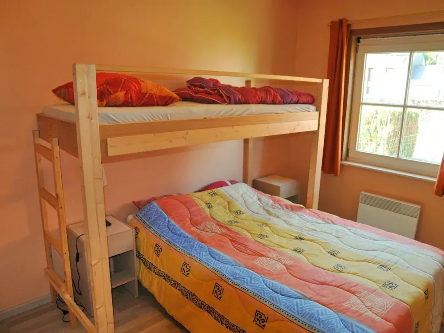 Chalet in Somme-leuze With Hot Tub & Sauna