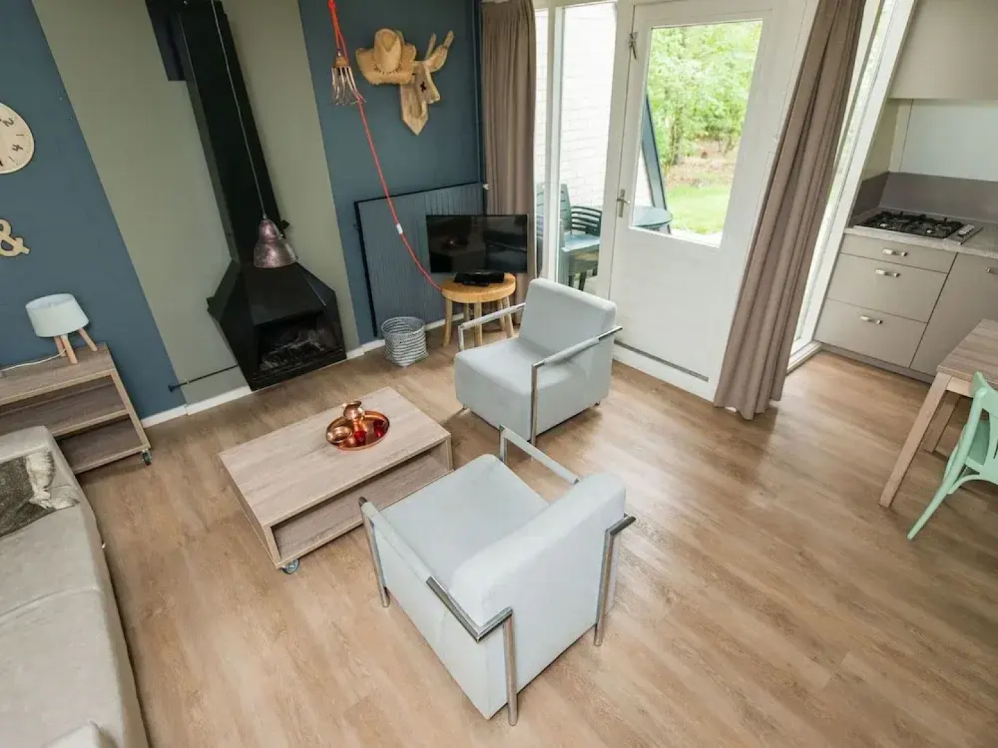 Forest-edge Family Bungalow