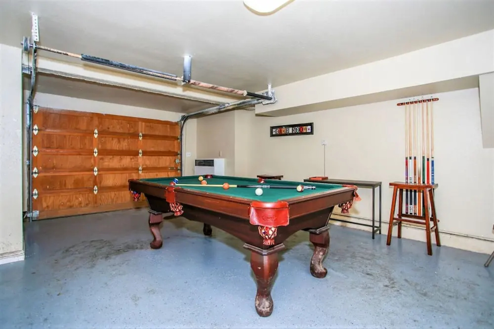 Fawnskin Chalet-1826 by Big Bear Vacations