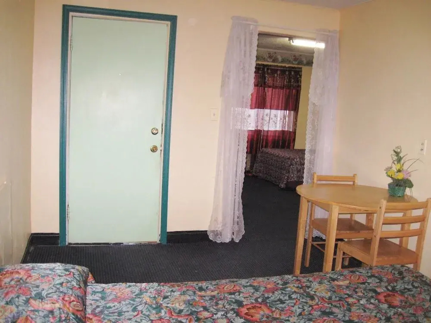 Western Motel Lovell