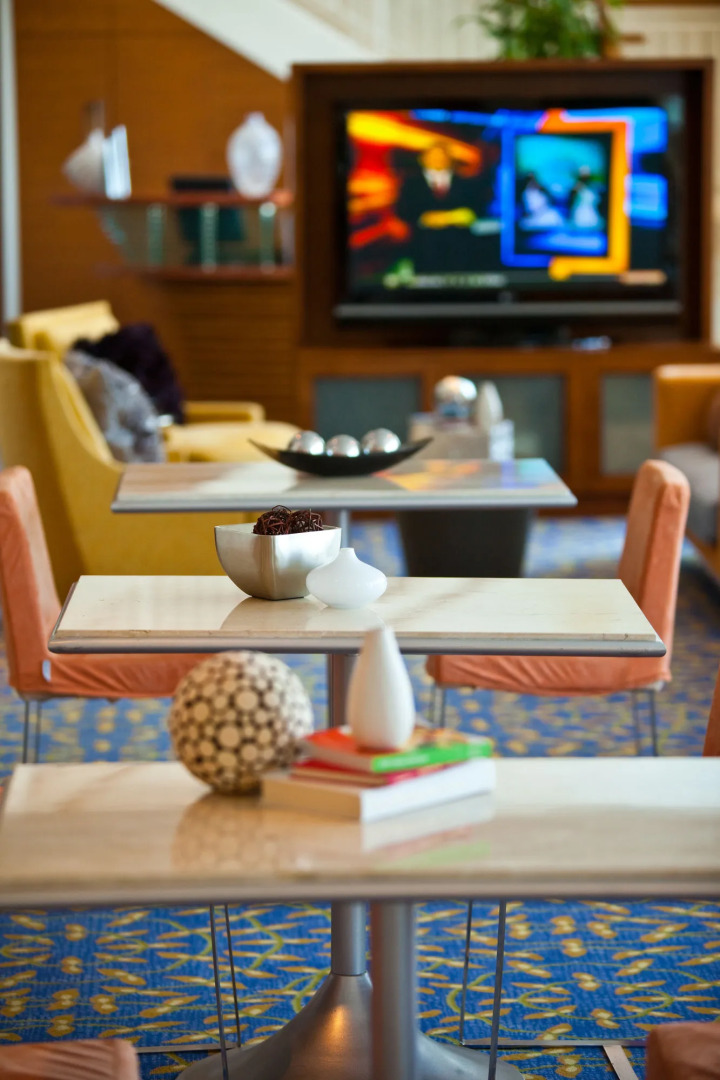 Renaissance Schaumburg Convention Center Hotel