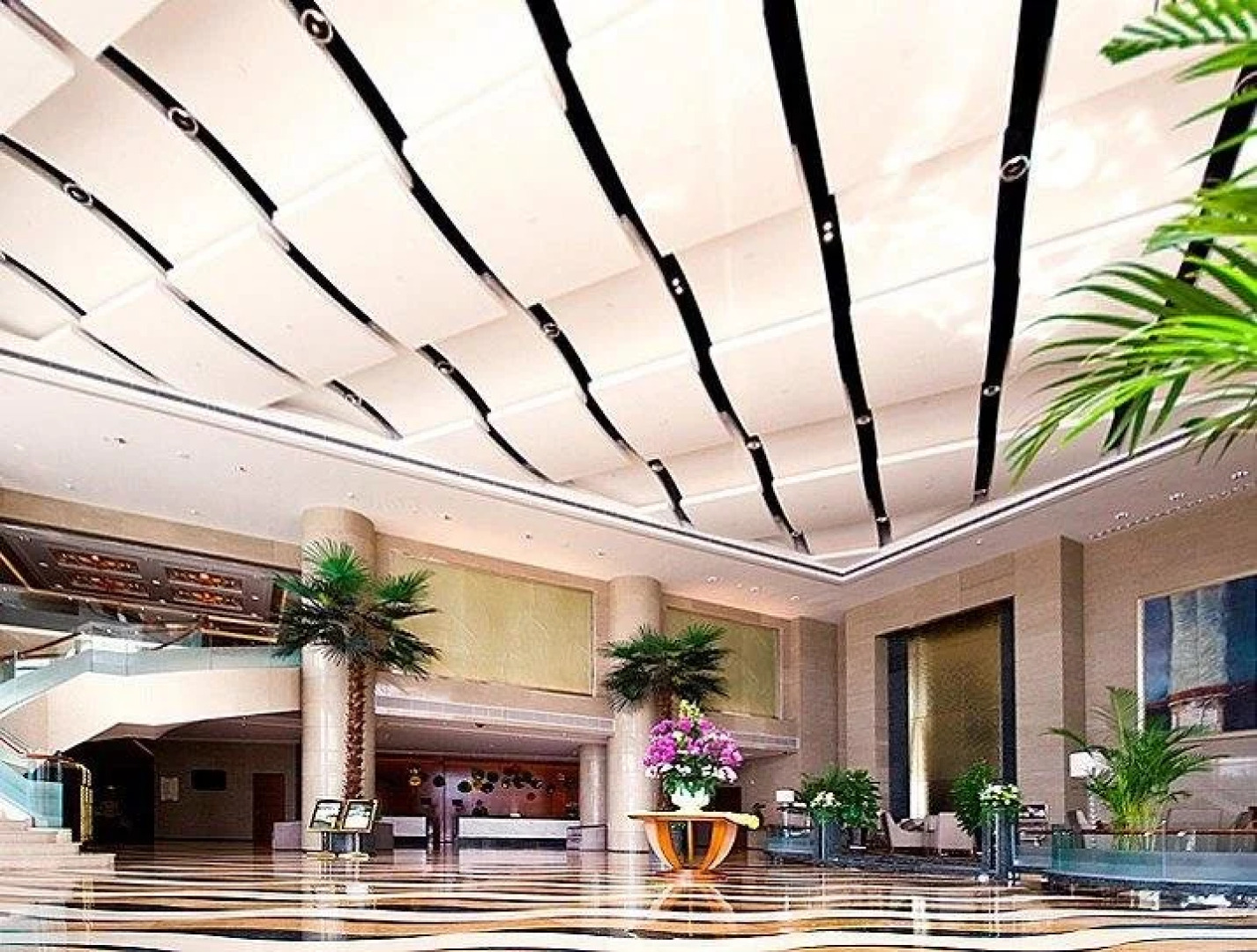 Golden Bay International Hotel