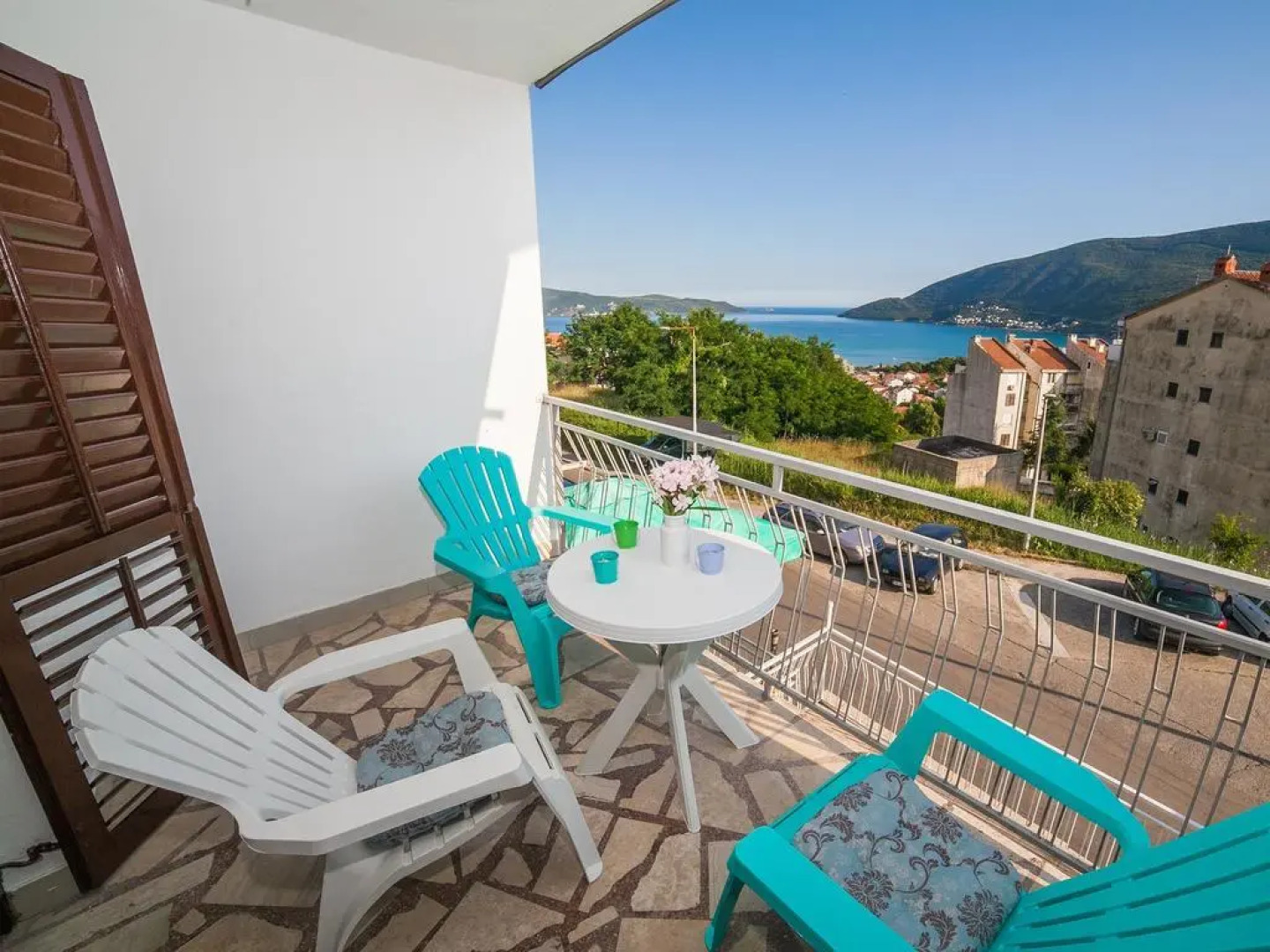 Apartment Igalo Hill