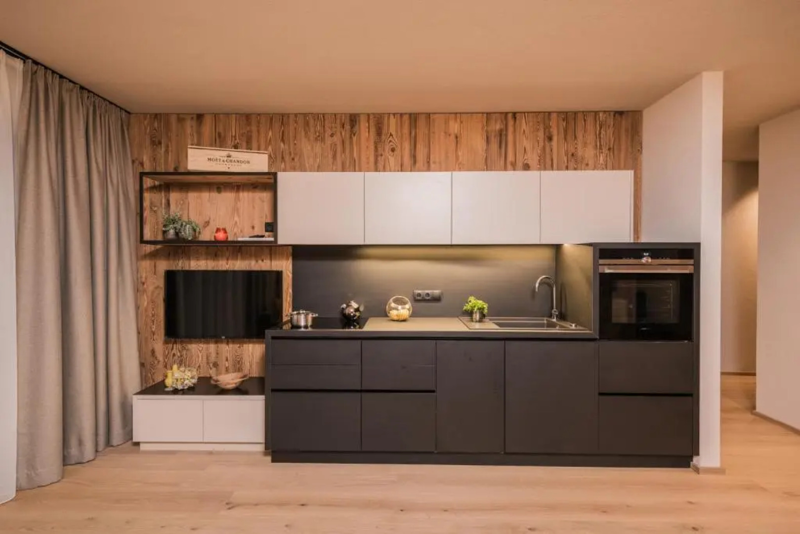 K1 Mountain Chalet Luxury Home