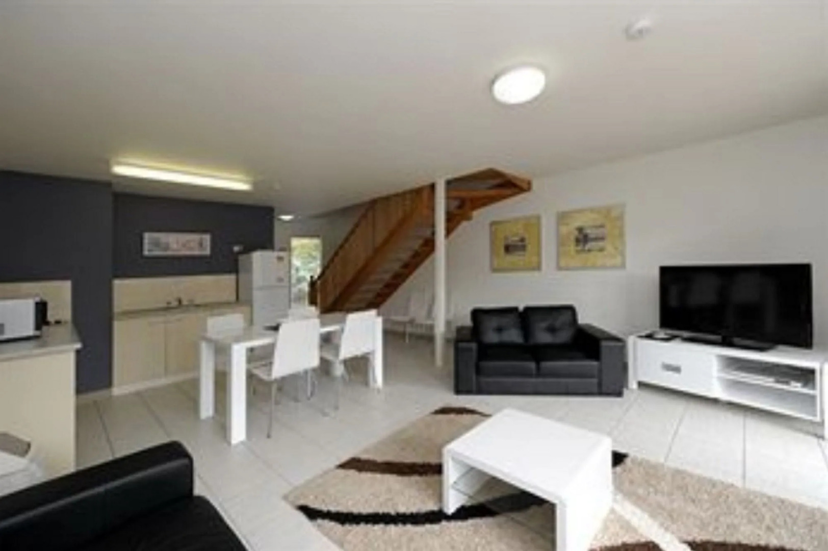 Nelson Bay Breeze Holiday Apartments