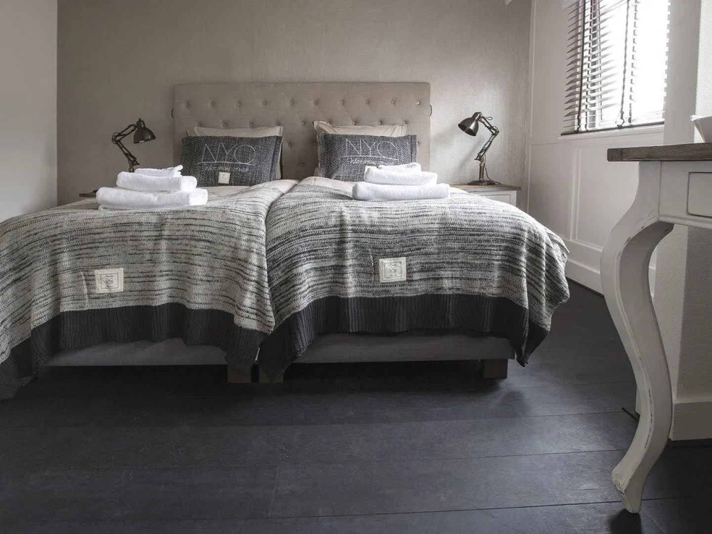 Zenzez Hotel & Lounge