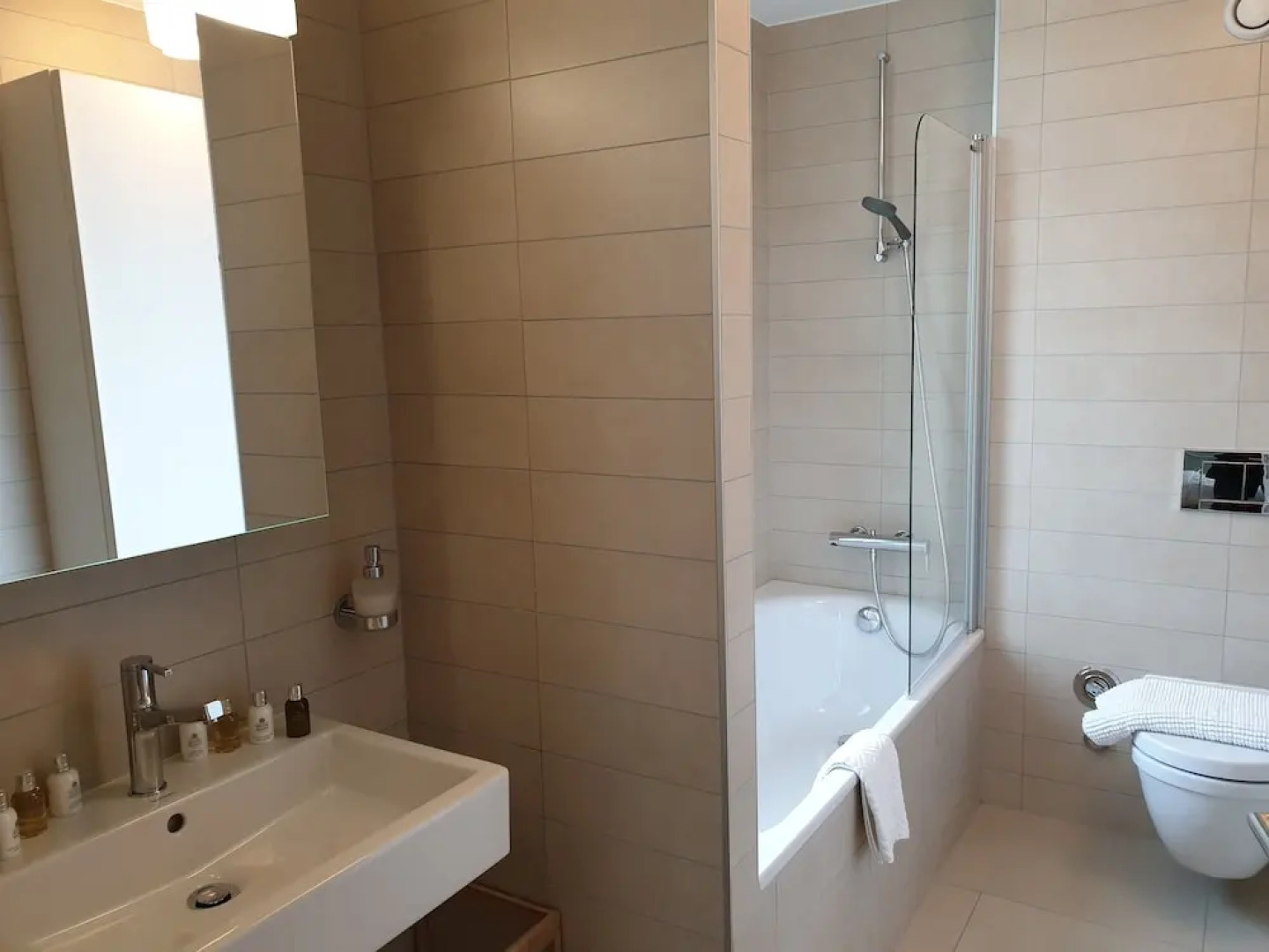 Montreux Boutique Apartment 3 Bedroom