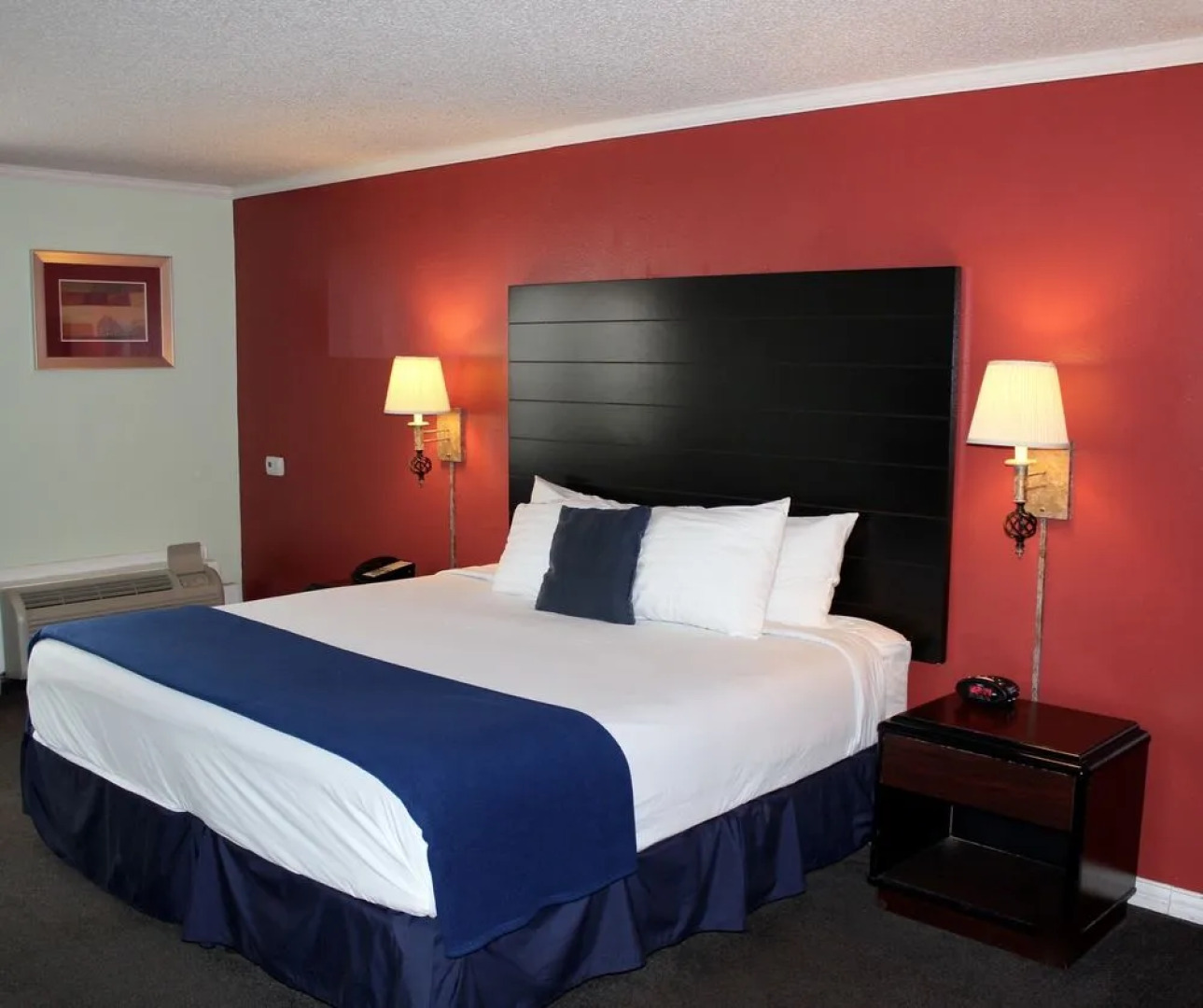 Studio 6 Fort Worth, TX – Downtown East