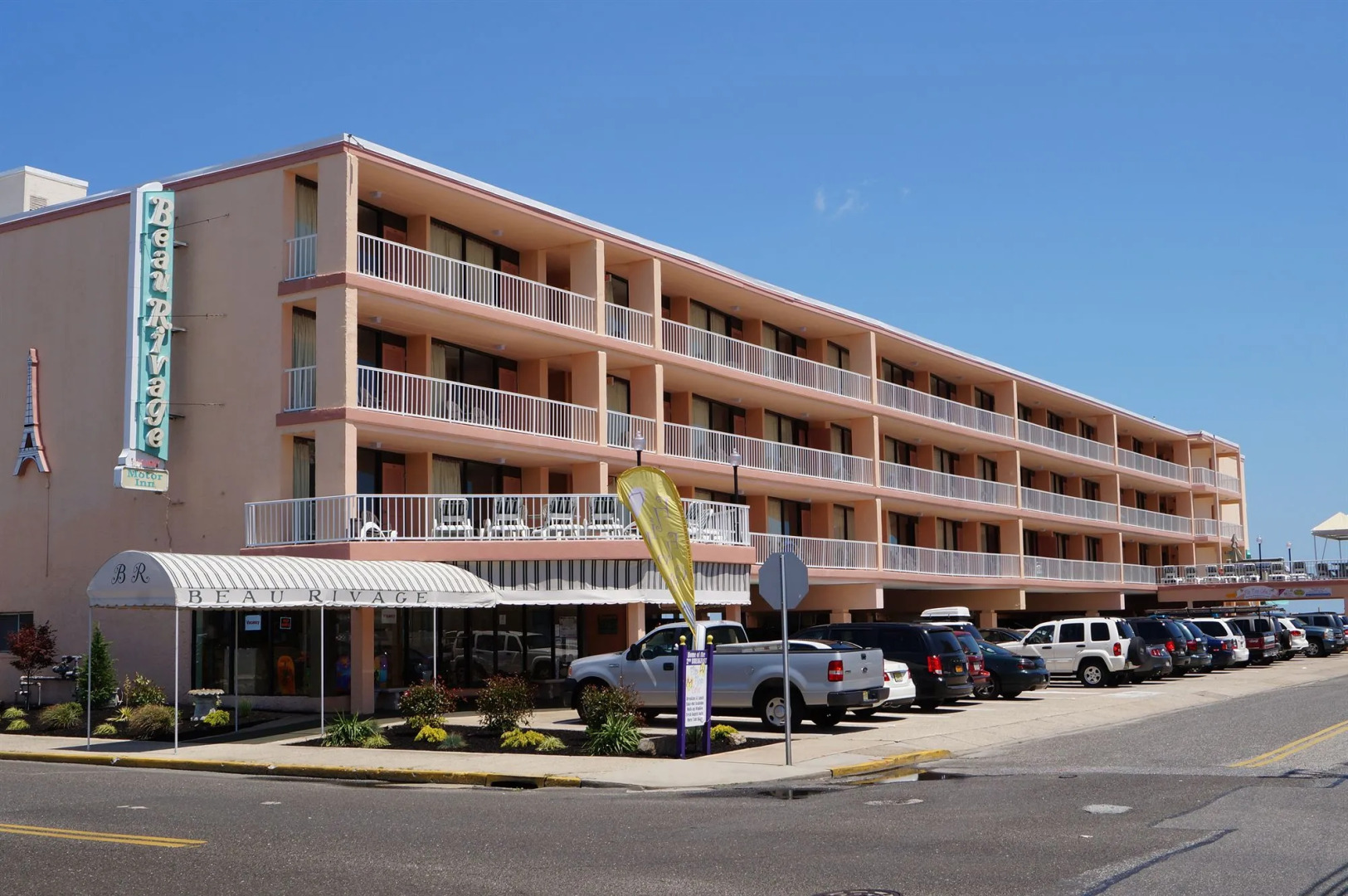 Beau Rivage Beach Resort