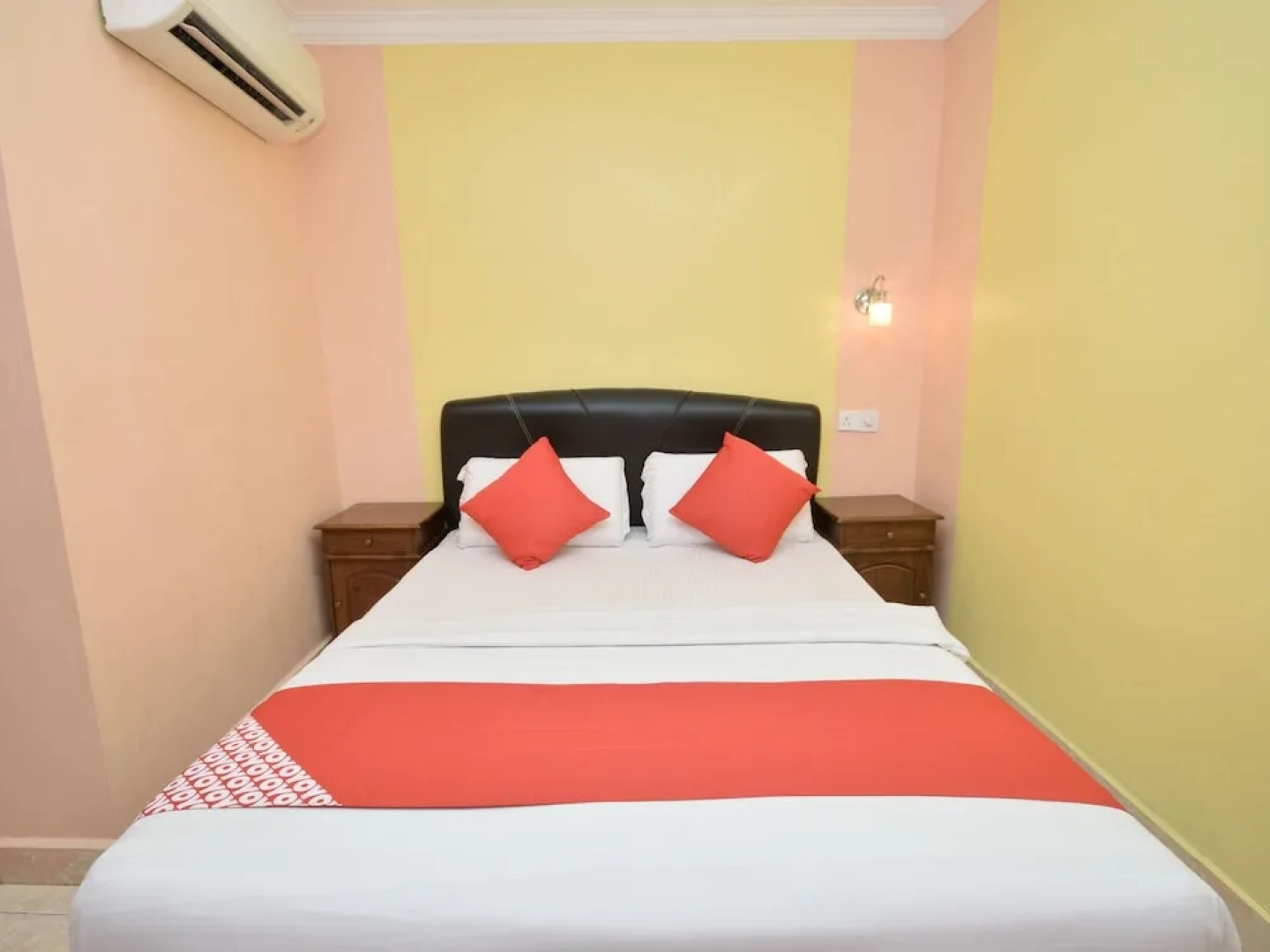 Hotel Grand Nadia By OYO Rooms