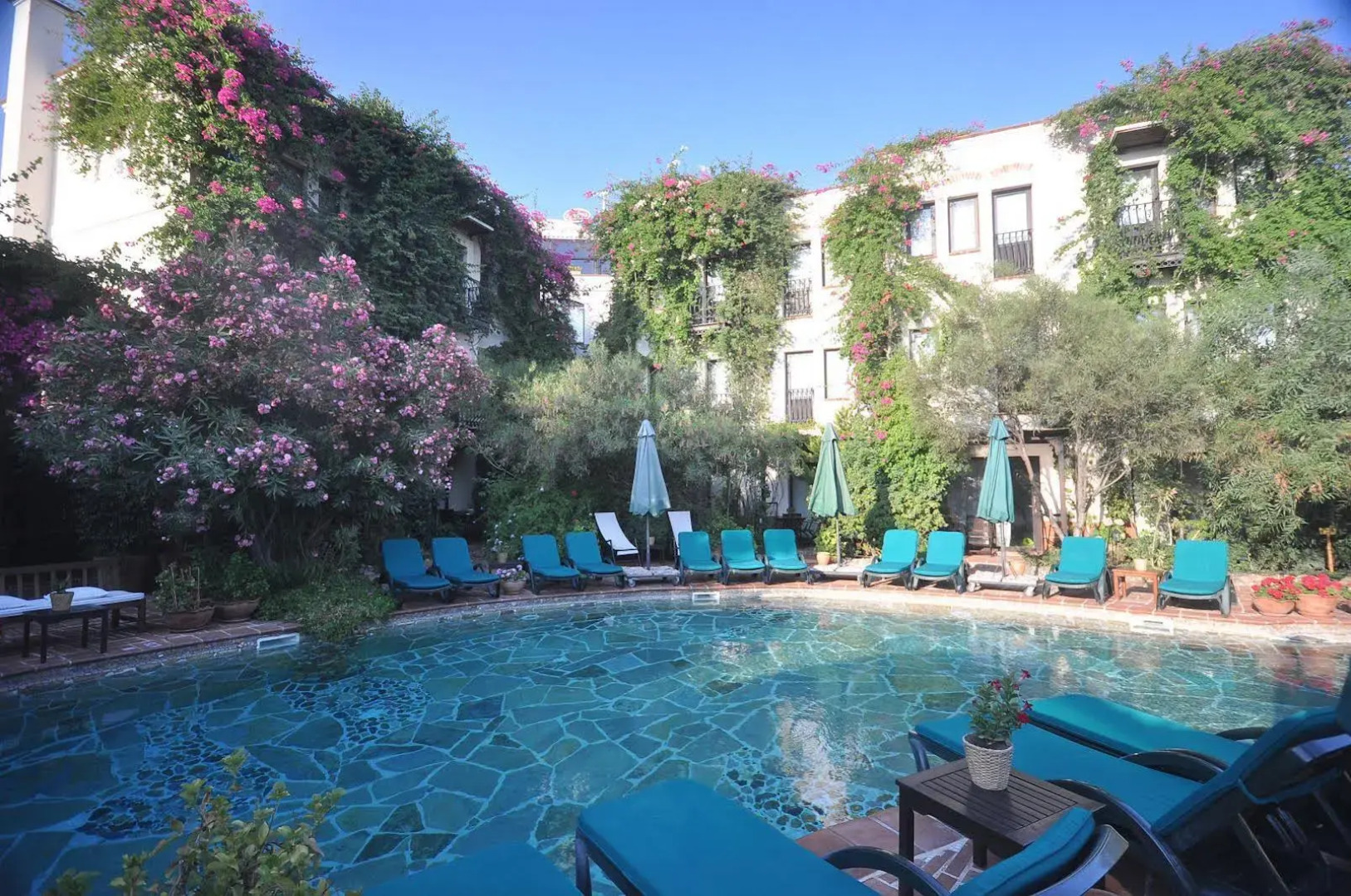 El Vino Hotel Suites - Special Class