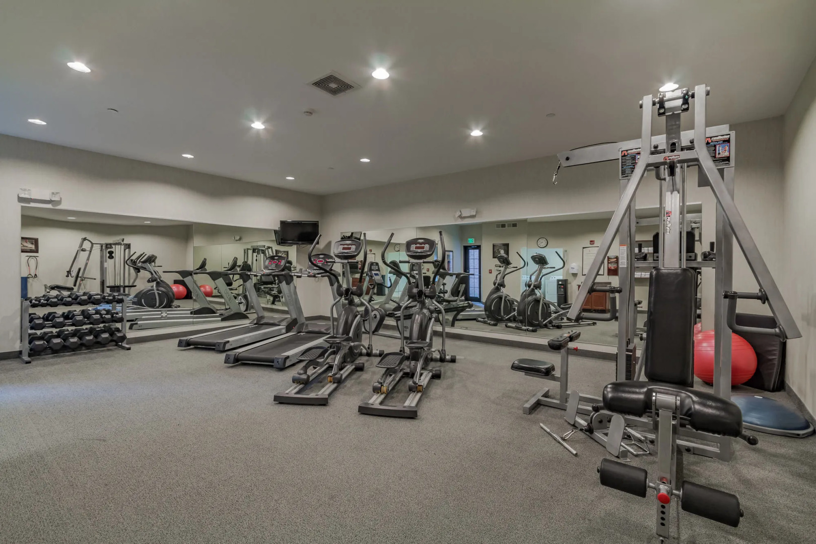 Homewood Suites by Hilton South Bend Notre Dame Area