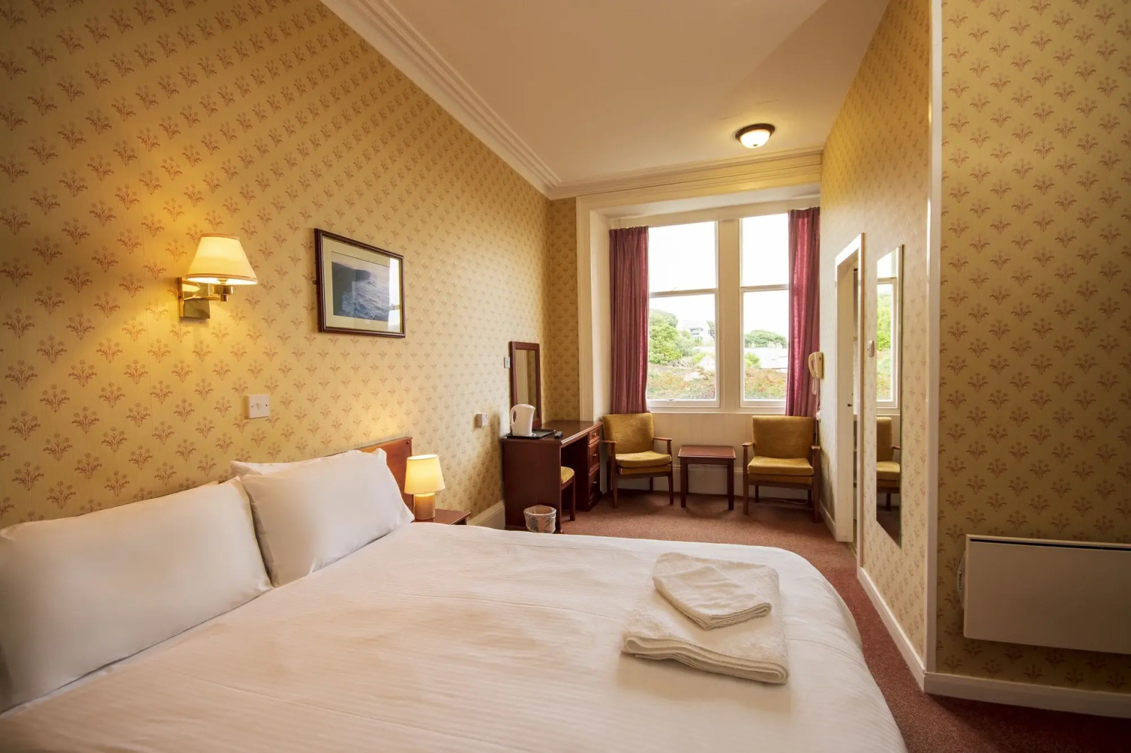 The Stromness Hotel by Paymán Club